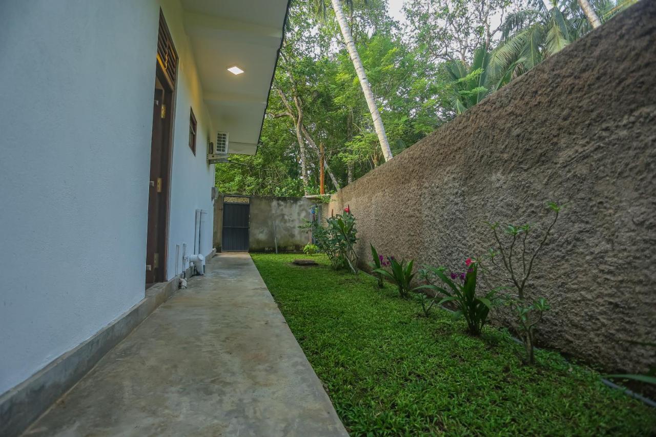 Saku Residence Unawatuna Exterior photo